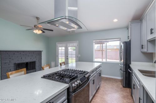 601 Shannon St, Chandler AZ 85226-6102 exterior