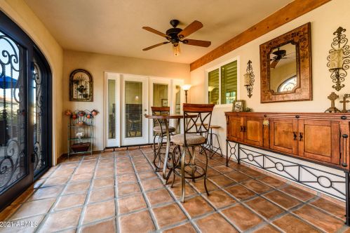 1560 Buena Vis Dr, Chandler AZ 85249-4608 exterior