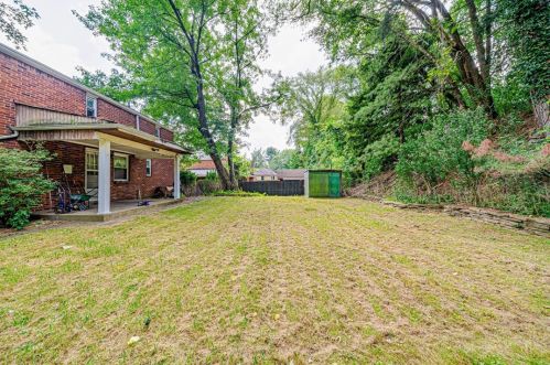 127 Richland Dr, Pittsburgh PA 15235-4413 exterior