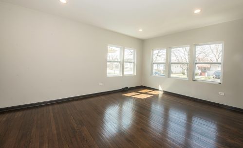 1821 11 Ave, Broadview IL 60153-3109 exterior