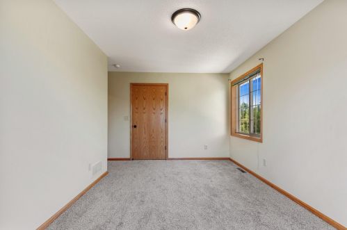 1587 County Road D, Saint Paul MN 55109-5337 exterior