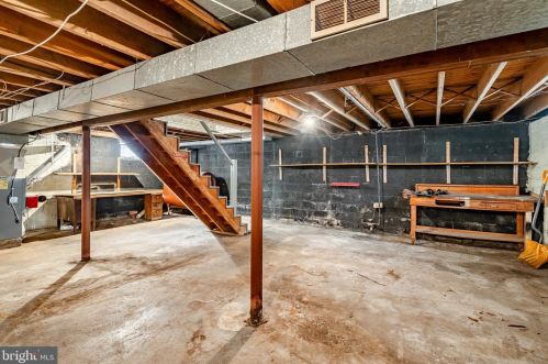 35 Norman St, Chester PA 19014-2140 exterior