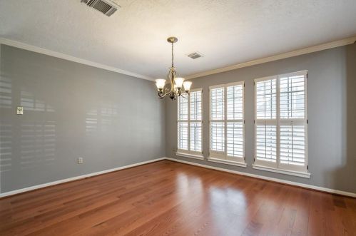 2706 Frst Gdn Dr, Humble TX 77345-1418 exterior