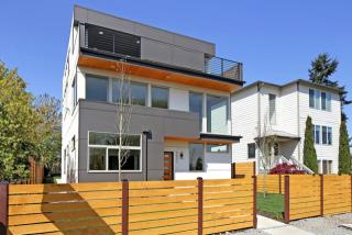 5631 34th Ave, Seattle, WA 98107-3336