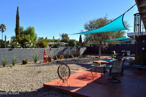 3231 Champlain Ave, Tucson AZ  85730-1942 exterior