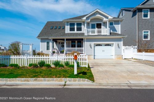 1427 Rue Mirador, Point Pleasant Beach, NJ 08742-5249