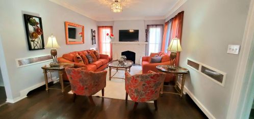 4249 24th Pl, Milwaukee, WI 53209-6609