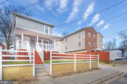 5220 Dix St, Washington DC  20019-6646 exterior