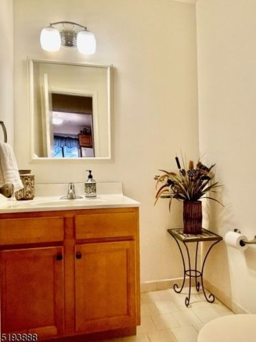 7 Eagle Dr, Fredon NJ 07860-1488 exterior