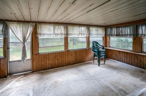 2520 Avenel Dr, Dallas TX 75234-3428 exterior