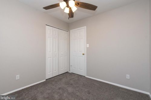 439 Ingram Ct, Glen Burnie MD 21061-6126 exterior