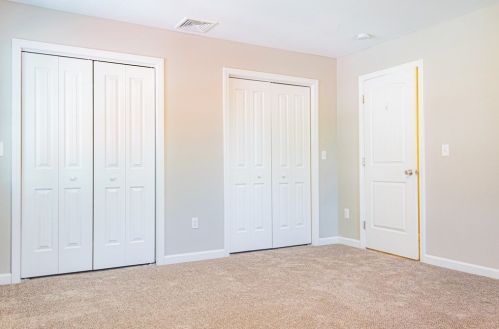 50 Main St, Ware MA 01082-1318 exterior