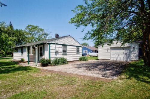 8419 Ellsworth Pl, Gary, IN 46410-6010