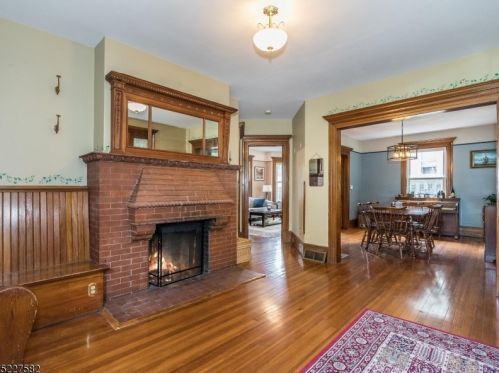 12 Dewey Ave, Wharton NJ 07885-2303 exterior