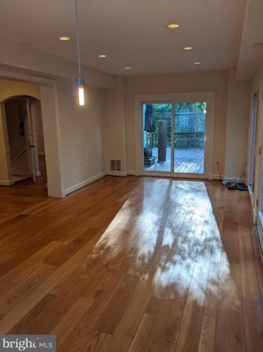 4855 Reservoir Rd, Washington DC  20007-1543 exterior