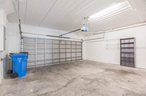 9509 Citrus Glen Pl, Tampa FL 33618-4018 exterior