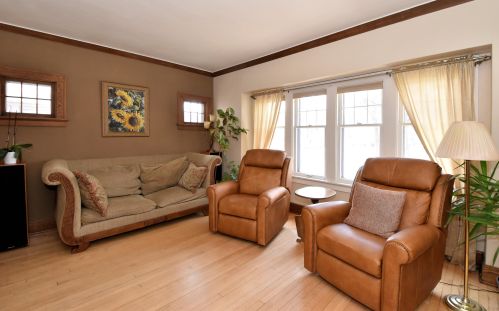 2138 68th St, Milwaukee, WI 53213-1906