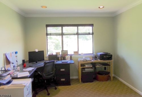 23 Sparrow Cir, Fredon NJ 07860-1492 exterior