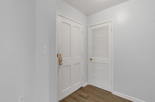 168 Amherst Pl, Atlanta, GA 30327-4079