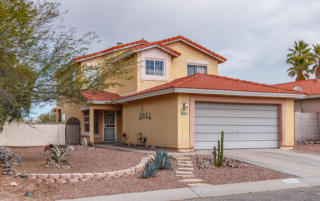 9465 Albatross Dr, Tucson, AZ 85742-5123