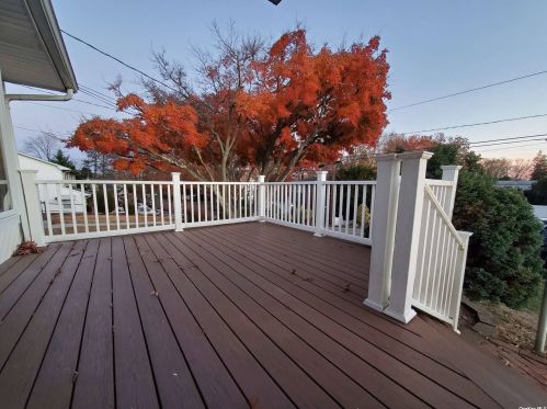 55 Bushwick St, Huntington Station NY 11747-1201 exterior