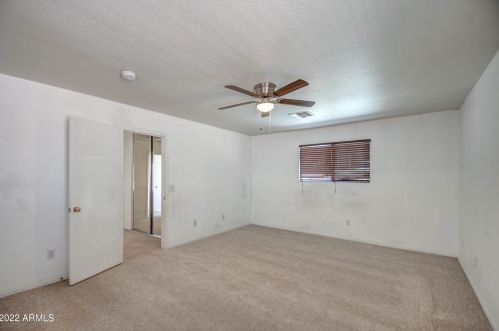 5912 Albeniz Pl, Phoenix AZ 85043-1973 exterior