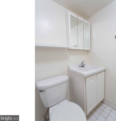 409 11th St, Philadelphia PA 19147-1224 exterior