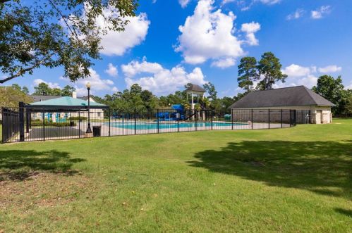 13815 Cole Pt Dr, Humble TX 77396-1108 exterior