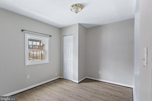 1212 16 St, Washington DC 20002-2502 exterior