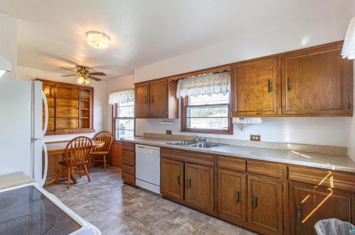 745 James St, Ely MN 55731-1535 exterior