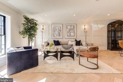 3025 Dent Pl, Washington DC 20007-2916 exterior