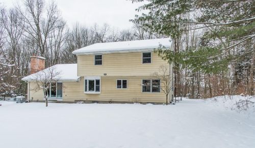 2910 5 St, Kalamazoo MI 49009-8589 exterior