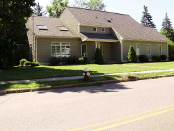 144 Wiswall Rd, Newton, MA 02459-3545