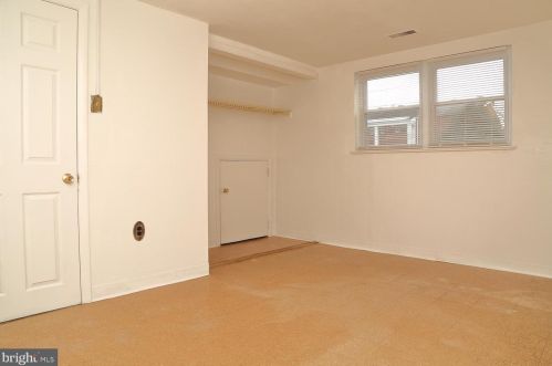 835 Hilton Dr, Lancaster PA 17603-5835 exterior