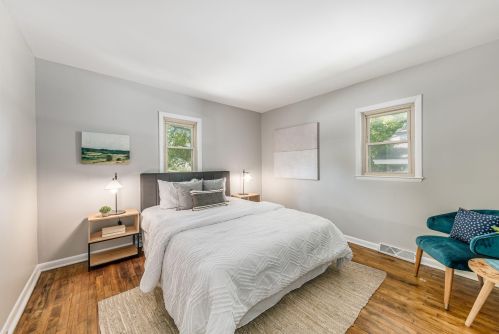 6270 102, Milwaukee WI 53214-2525 exterior