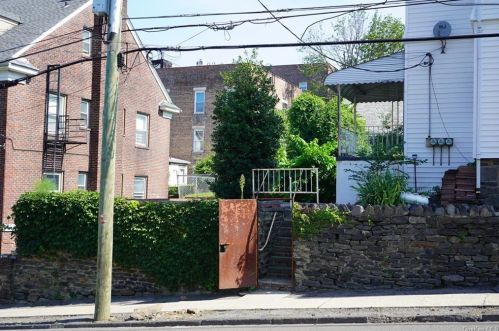 102 High St, Mount Vernon NY 10550-1810 exterior