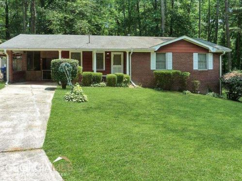 4372 Creek Valley Ct, Atlanta, GA 30331-6551