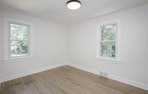 468 Emroy Ave, Elmhurst IL  60126-2019 exterior