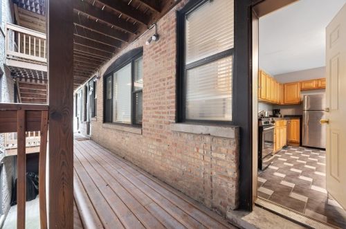 4827 Fairfield Ave, Chicago IL  60625-2801 exterior