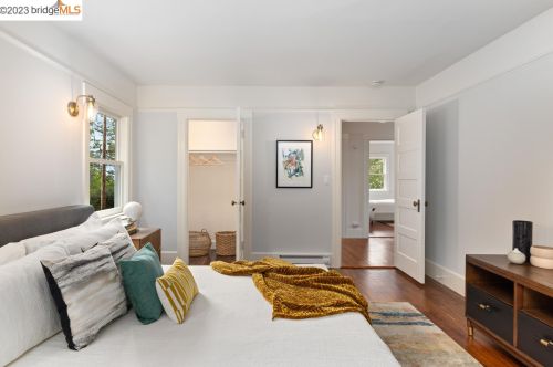 2643 Hillegass Ave, Berkeley CA 94704-3313 exterior