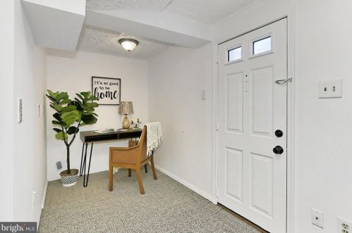 110 French St, Alexandria VA 22304-2632 exterior