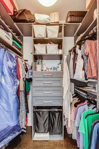 3619 Hermitage Ave, Chicago IL 60613-3506 exterior