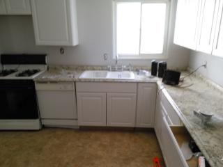 651 Walnut Dr, Cleveland OH  44132-2144 exterior