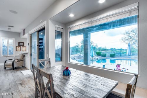 22034 55th St, Phoenix AZ  85054-7150 exterior