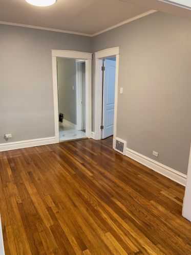 11132 Kedzie Ave, Chicago IL 60655-2330 exterior