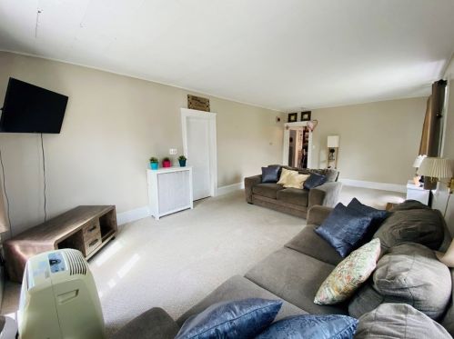 229 Cohasset St, Worcester MA 01604-2356 exterior