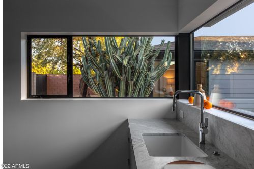 4637 30th Pl, Phoenix AZ  85016-5007 exterior