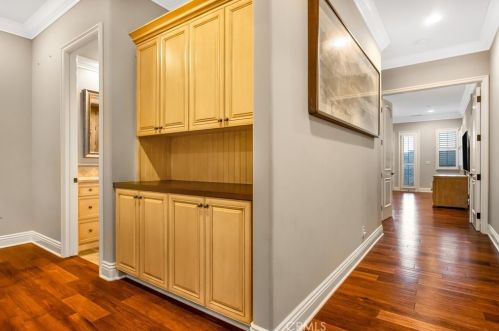 1241 Valencia Mesa Dr, Fullerton CA 92833-2220 exterior