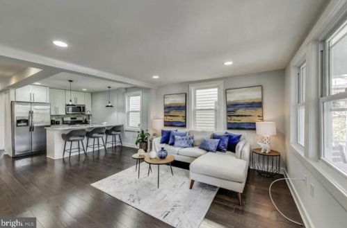 1517 25th St, Washington DC  20020-5307 exterior