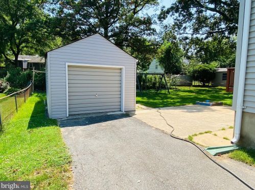 1209 Veirs Ml Rd, Rockville MD 20853-3534 exterior